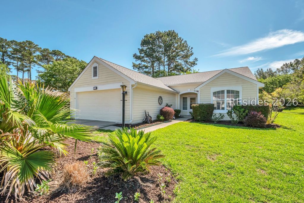 1 Coburn Ln, Bluffton, SC 29909