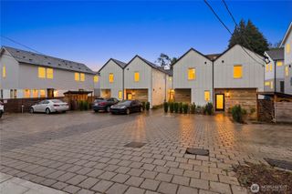 10354 Wallingford Avenue N #B, Seattle, WA 98133
