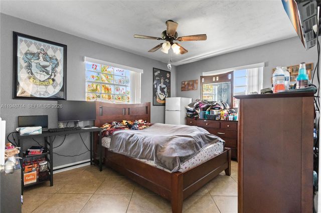 6408 Pierce St, Hollywood, FL 33024