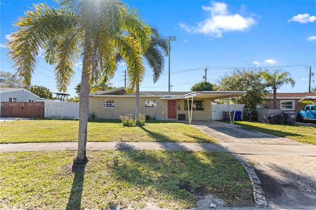 6408 Pierce St, Hollywood, FL 33024