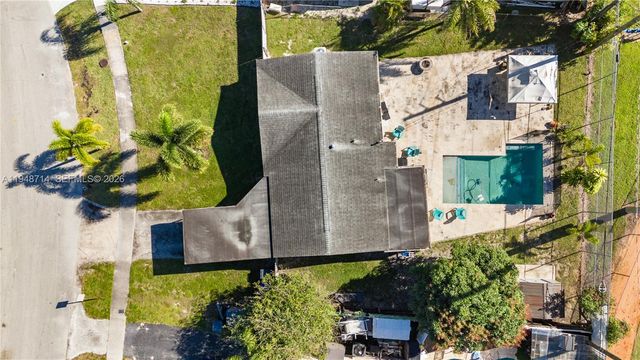 6408 Pierce St, Hollywood, FL 33024