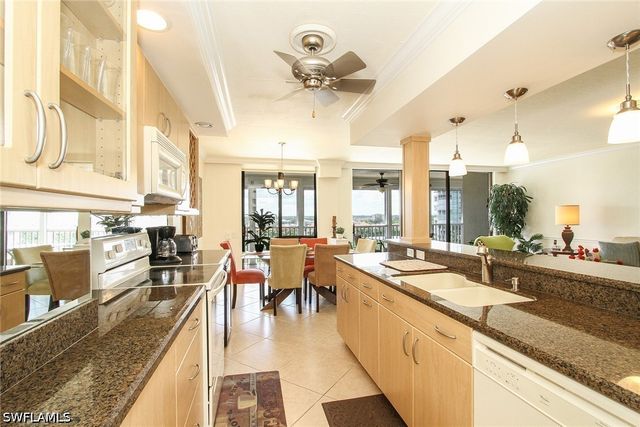 4401 Gulf Shore BLVD N E-908, Naples, FL 34103