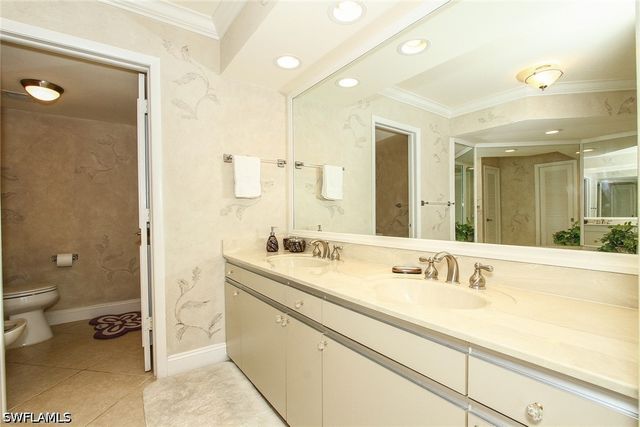 4401 Gulf Shore BLVD N E-908, Naples, FL 34103