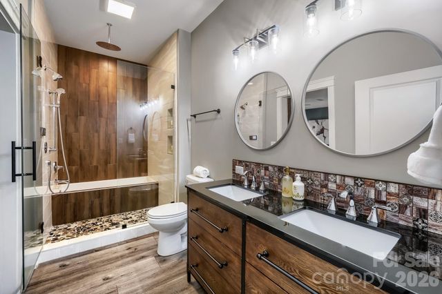 136 Bridlewood Drive, Mooresville, NC 28117