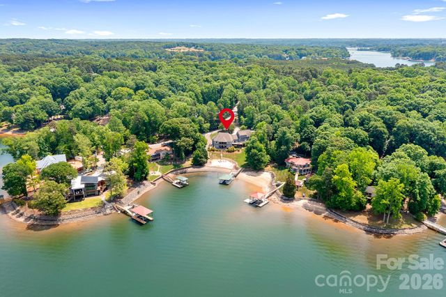 136 Bridlewood Drive, Mooresville, NC 28117