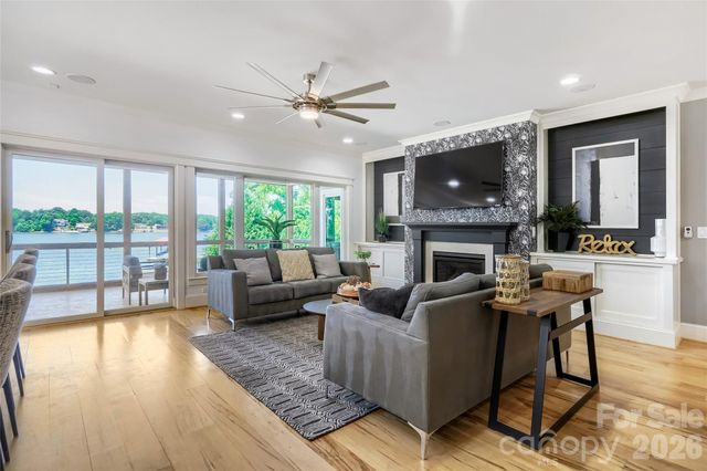 136 Bridlewood Drive, Mooresville, NC 28117