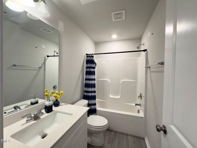 527 Brushford Lane, Wake Forest, NC 27587