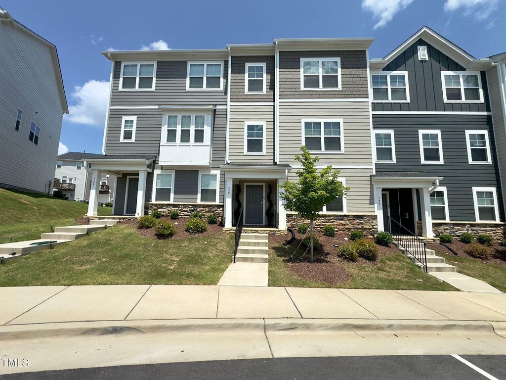 527 Brushford Lane, Wake Forest, NC 27587
