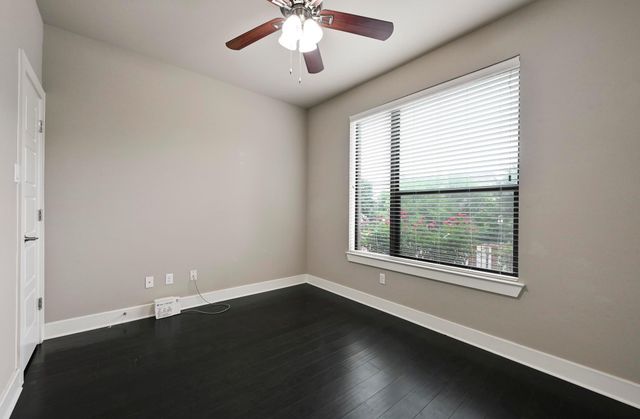 2021 Carlson DR, Austin, TX 78741