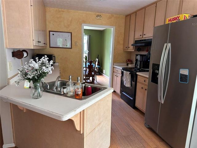 7710 Silversmith Drive, Cumming, GA 30028