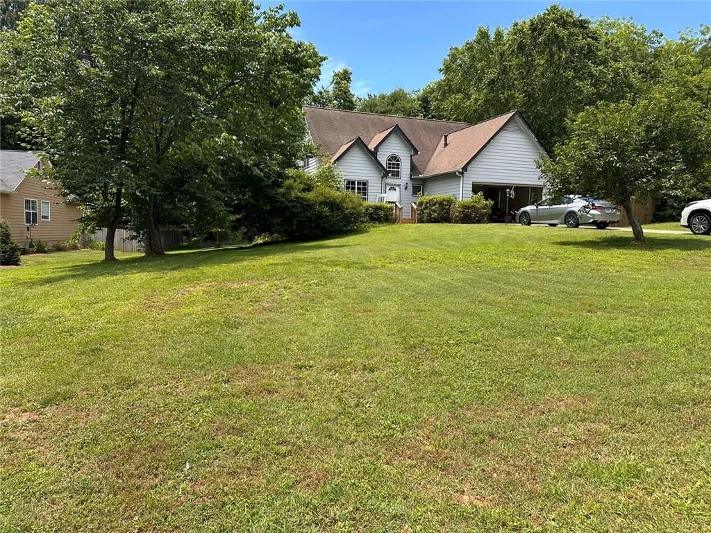 7710 Silversmith Drive, Cumming, GA 30028