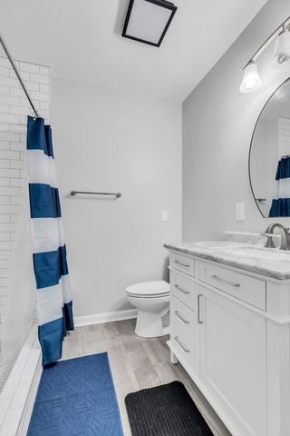 5510 Country Dr Apt 66, Nashville, TN 37211