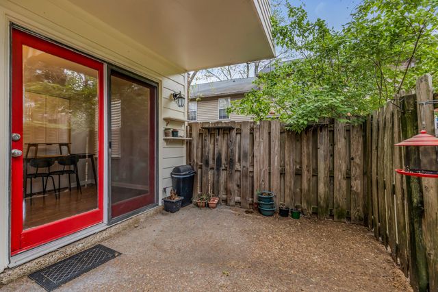 5510 Country Dr Apt 66, Nashville, TN 37211