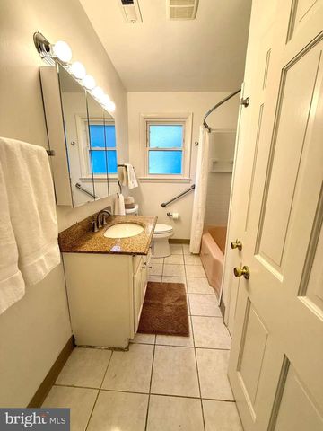110 GARFIELD AVE, Collingswood, NJ 08108