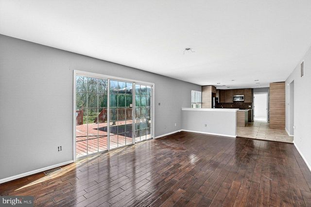 1244 WHISPERING WOODS DR, Williamstown, NJ 08094