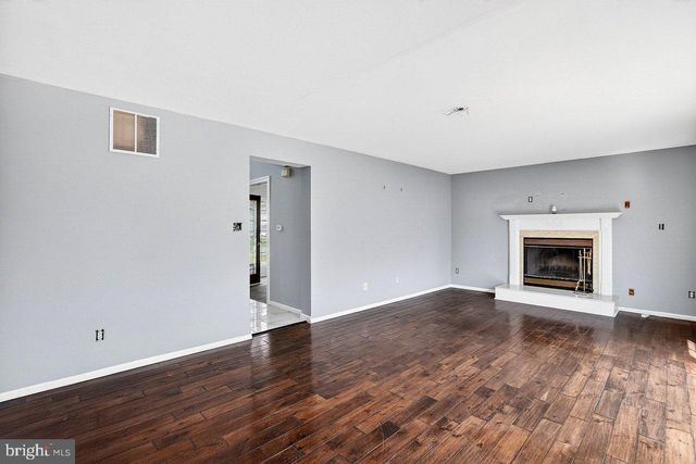 1244 WHISPERING WOODS DR, Williamstown, NJ 08094