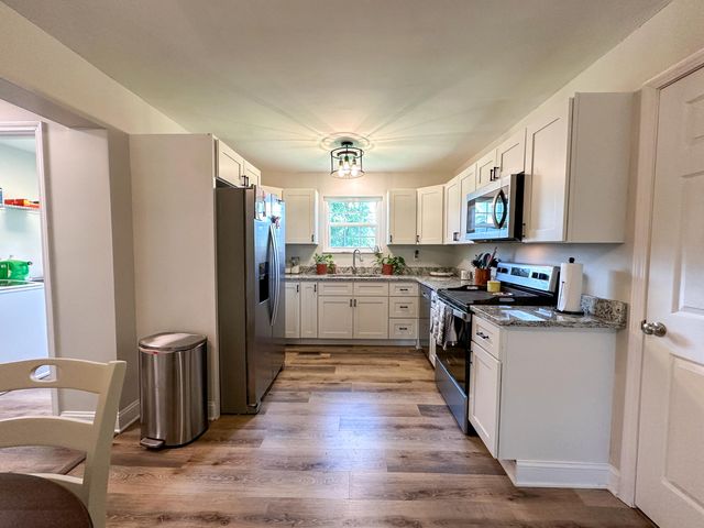 810 Happy Top Road, Clay City, KY 40312