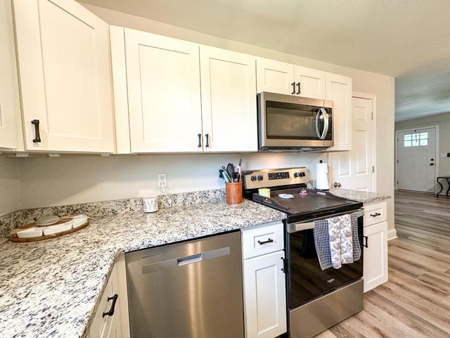 810 Happy Top Road, Clay City, KY 40312