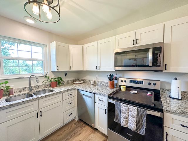 810 Happy Top Road, Clay City, KY 40312