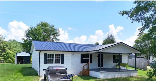 810 Happy Top Road, Clay City, KY 40312