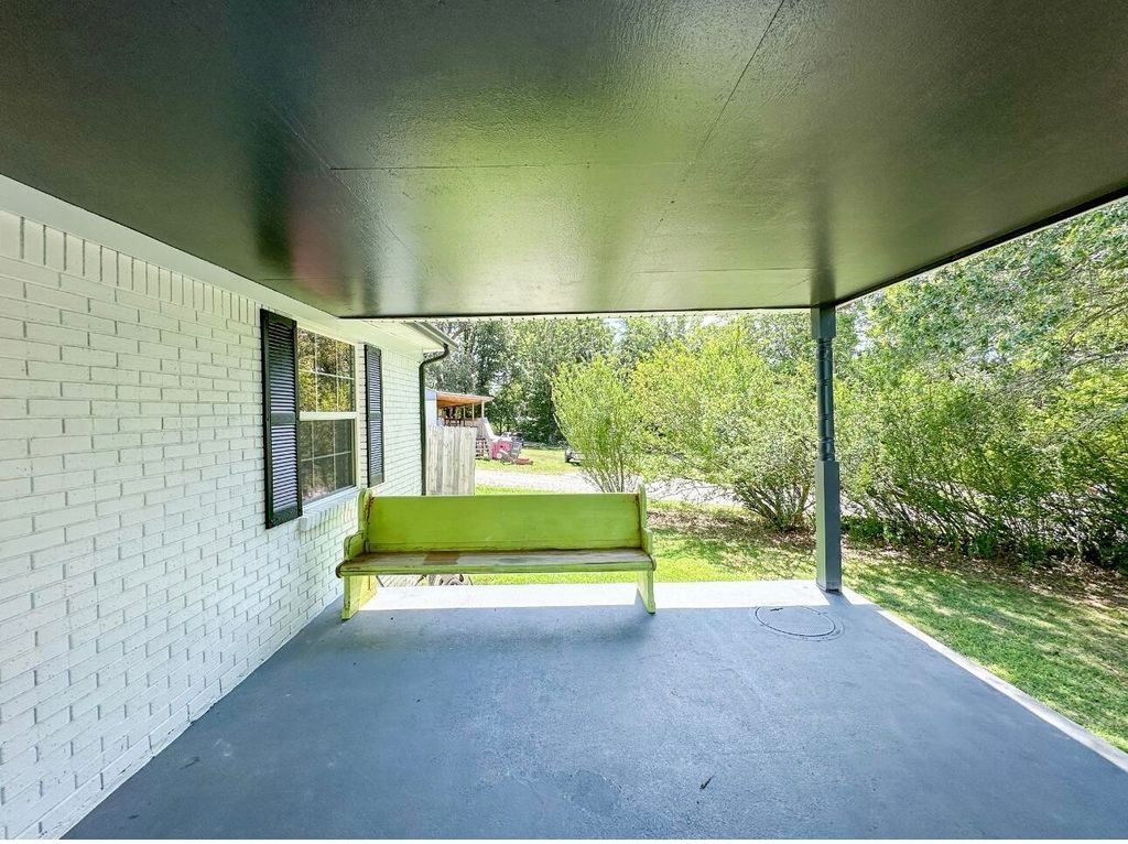 810 Happy Top Road, Clay City, KY 40312