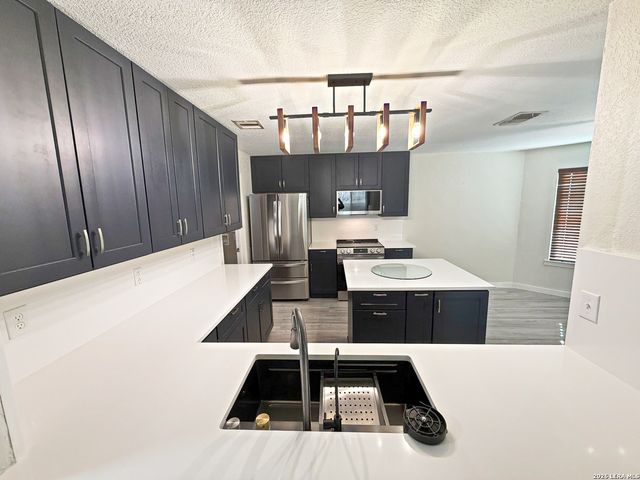 6410 Mineral Bay, San Antonio, TX 78244