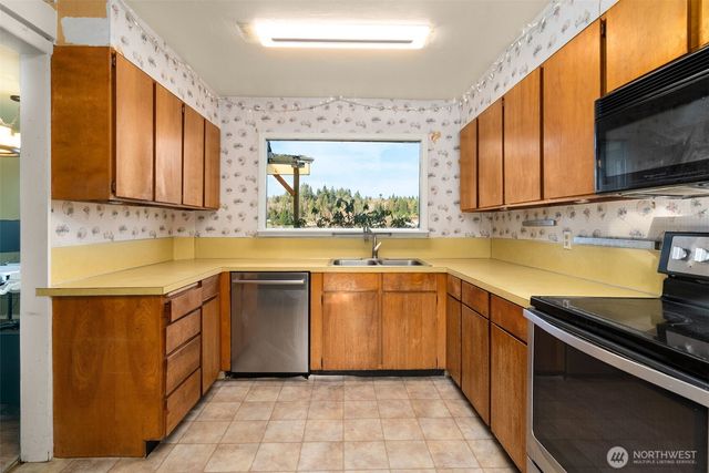 370 SE Whitecap Alley, Shelton, WA 98584