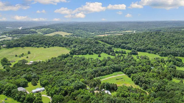 617 Duncan Lane, Pineville, MO 64856