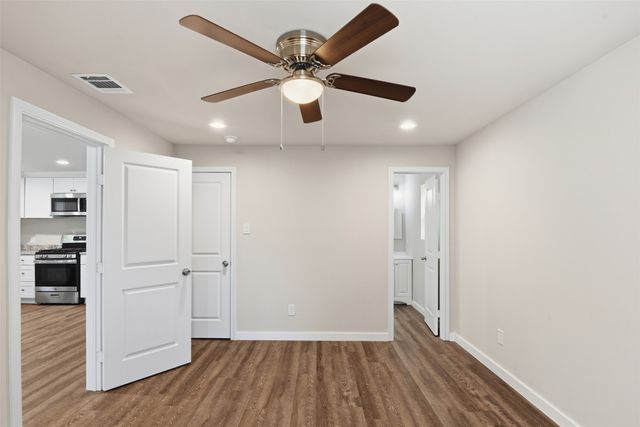 1618 Cleveland Street, Greenville, TX 75401