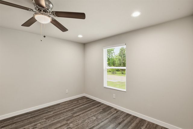 1618 Cleveland Street, Greenville, TX 75401