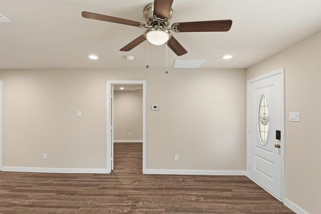 1618 Cleveland Street, Greenville, TX 75401