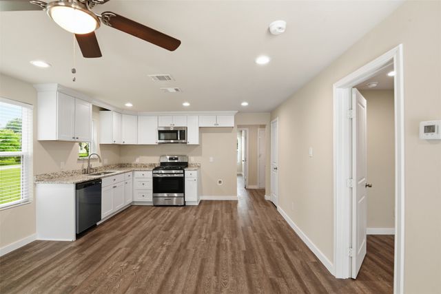 1618 Cleveland Street, Greenville, TX 75401