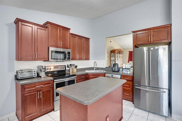20123 MAXIM PARKWAY, Orlando, FL 32833