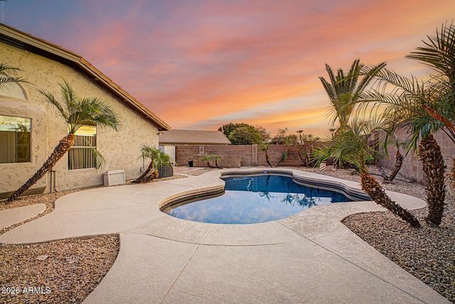 6462 W ESCUDA Road, Glendale, AZ 85308