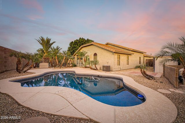 6462 W ESCUDA Road, Glendale, AZ 85308