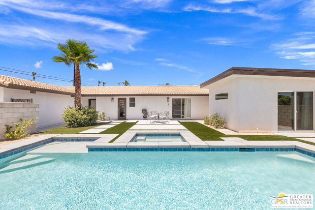 2800 E San Juan Road, Palm Springs, CA 92262