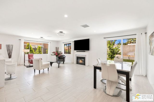 2800 E San Juan Road, Palm Springs, CA 92262