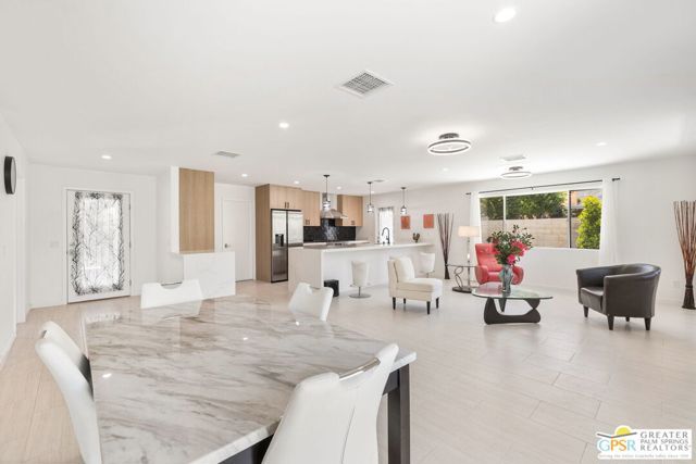 2800 E San Juan Road, Palm Springs, CA 92262