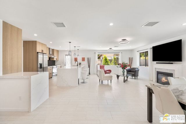 2800 E San Juan Road, Palm Springs, CA 92262