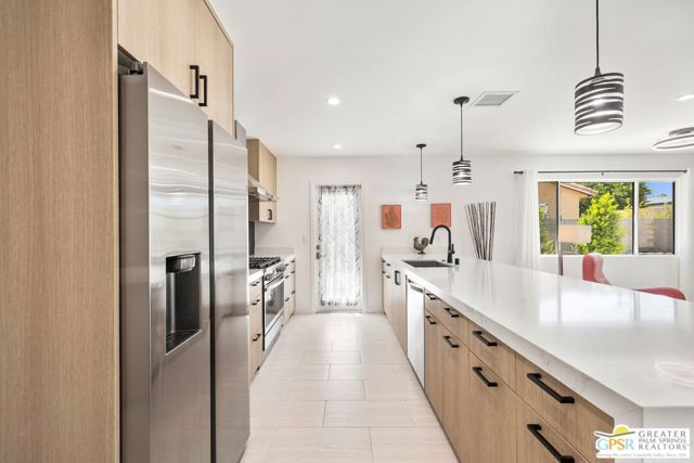 2800 E San Juan Road, Palm Springs, CA 92262