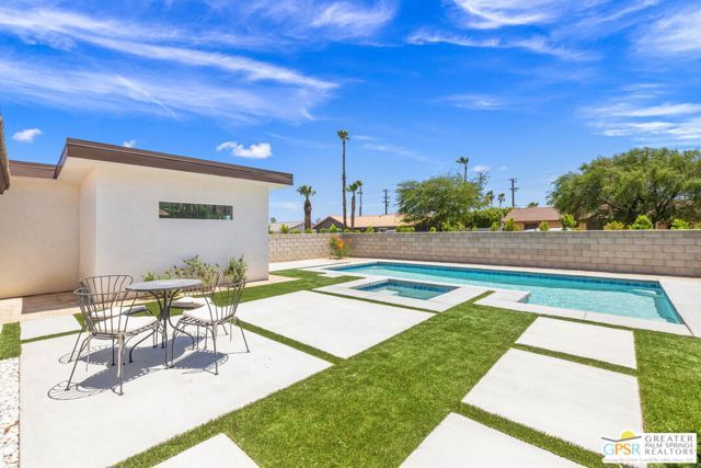 2800 E San Juan Road, Palm Springs, CA 92262