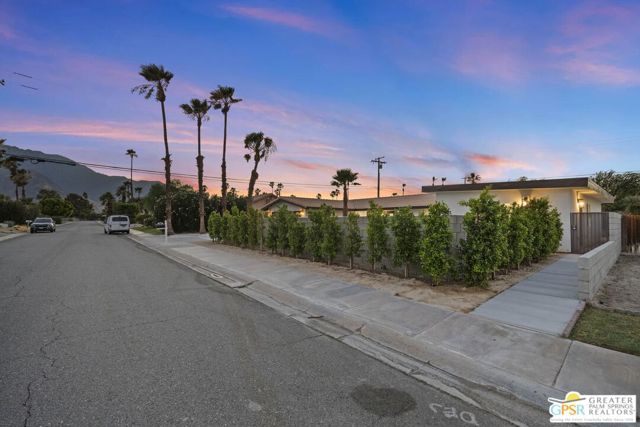 2800 E San Juan Road, Palm Springs, CA 92262