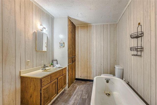 522 N Market Avenue, Shawnee, OK 74801