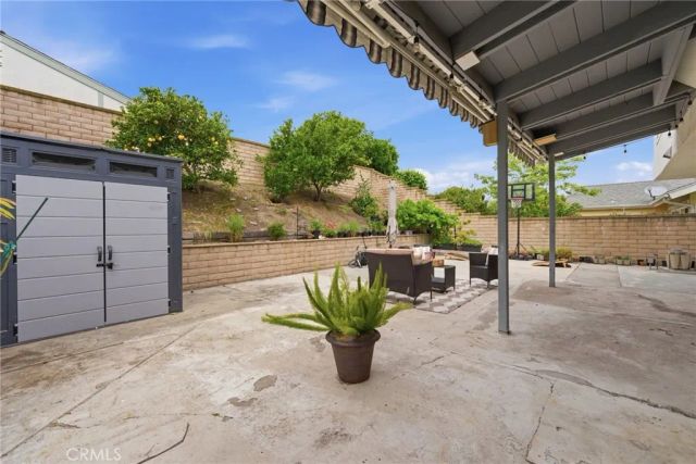 24661 Julie, Laguna Hills, CA 92653