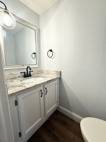 115 Jamestown Drive 115, Springfield, MA 01108