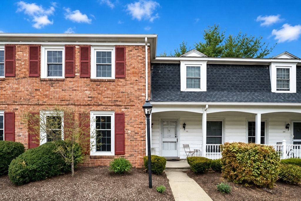 115 Jamestown Drive 115, Springfield, MA 01108