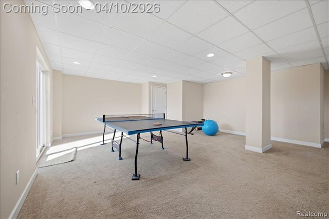 4930 E Stonegate Circle, Lake Orion, MI 48359