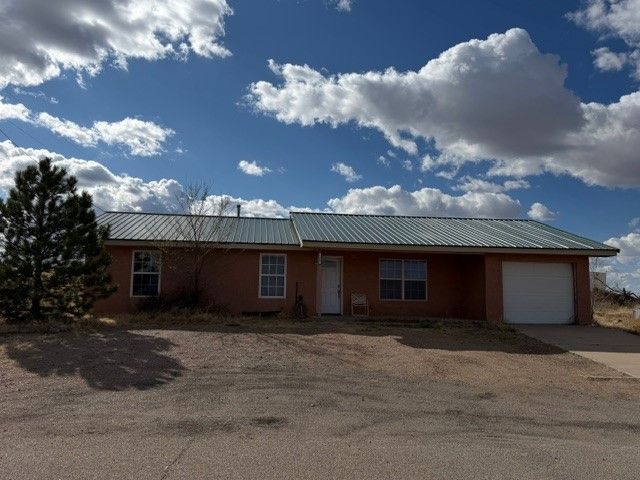 1085 Marshall Street, Vaughn, NM 88353