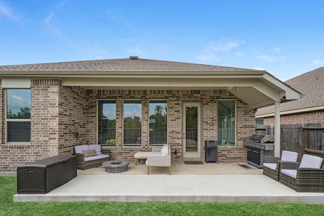 21755 N Enchanted Rock Drive, Porter, TX 77365