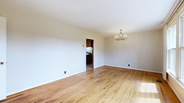 927 Woods Lake Dr, Madison, TN 37115